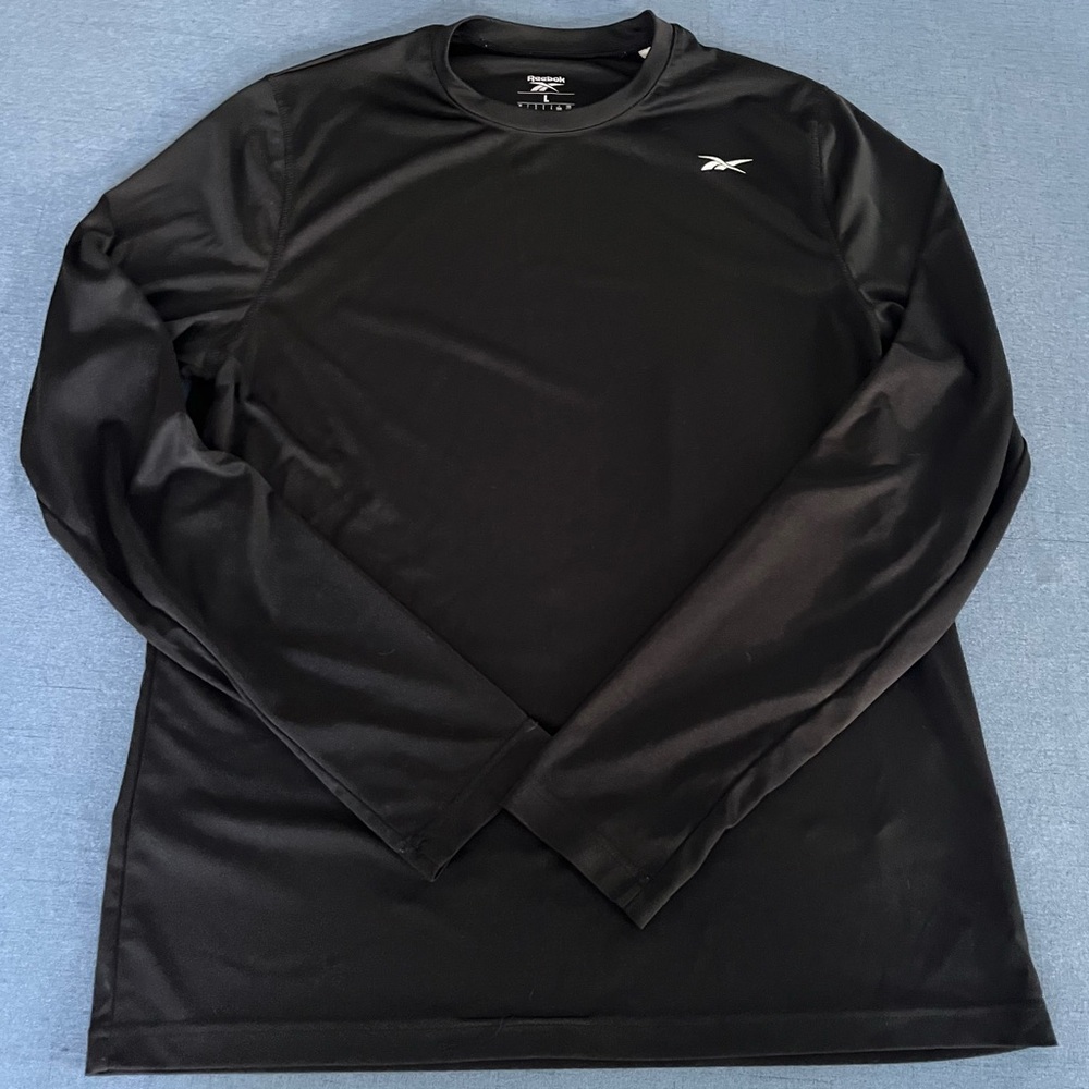Reebok Men's Black Long Sleeve Shirt - Picture 2 of 9